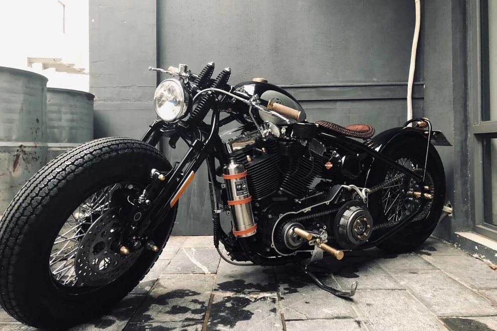 MOTO BOBBER