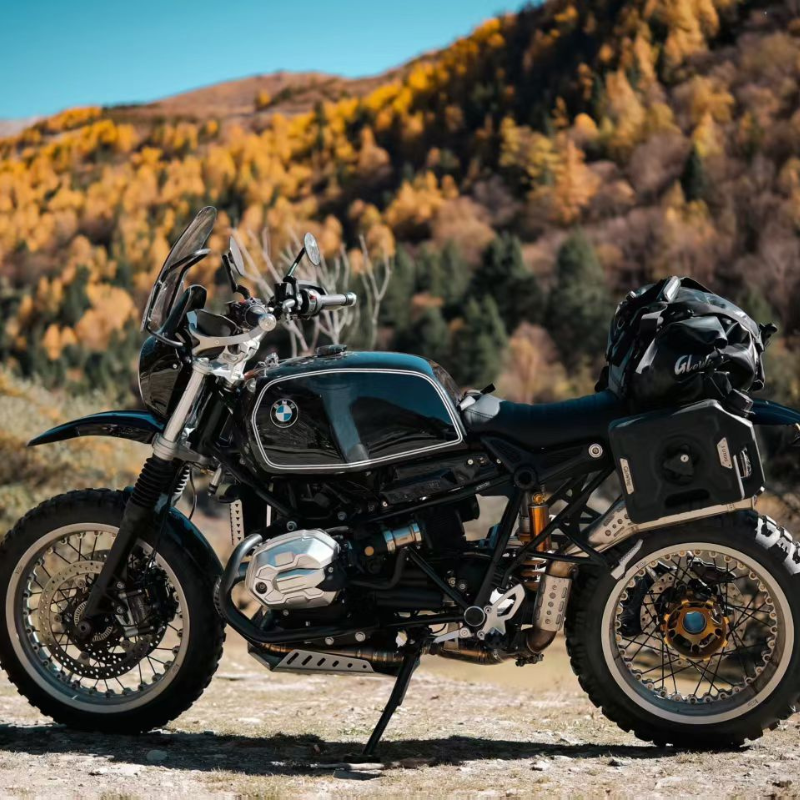 BMW R nineT - Réservoir rétro style R100