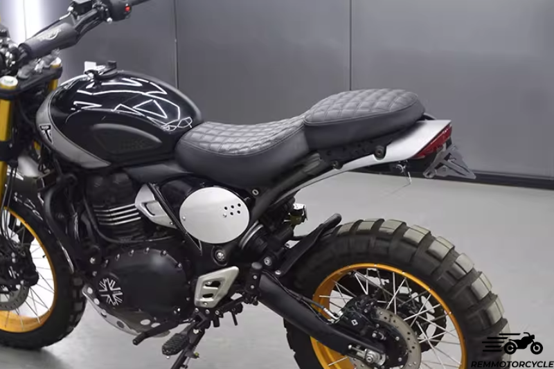 Housse de Selle Triumph 400X