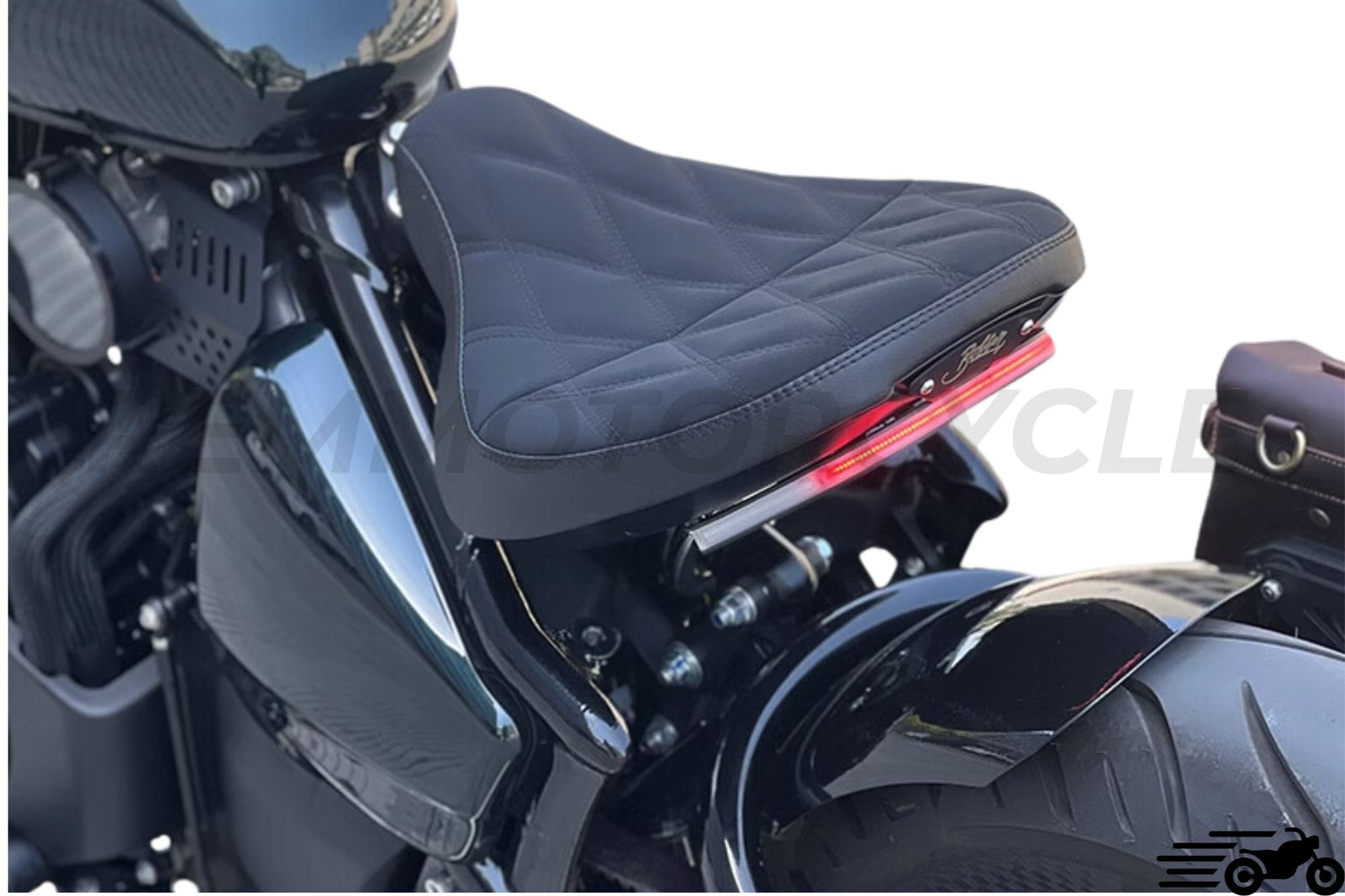 Triumph Bobber Saddle
