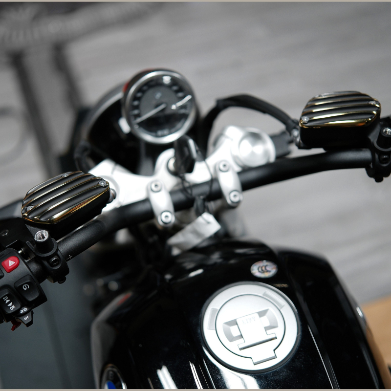Couvercles maître-cylindre laiton – BMW R12/R12GS/R12N