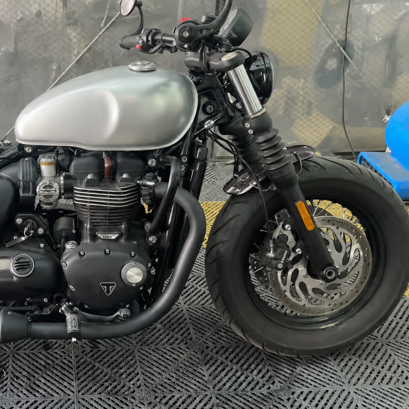 Garde-boue avant carbone - Triumph Bobber/Speedmaster