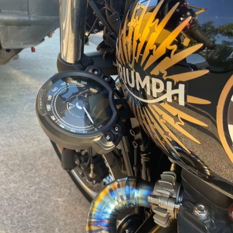 Support compteur latéral – Triumph Bobber