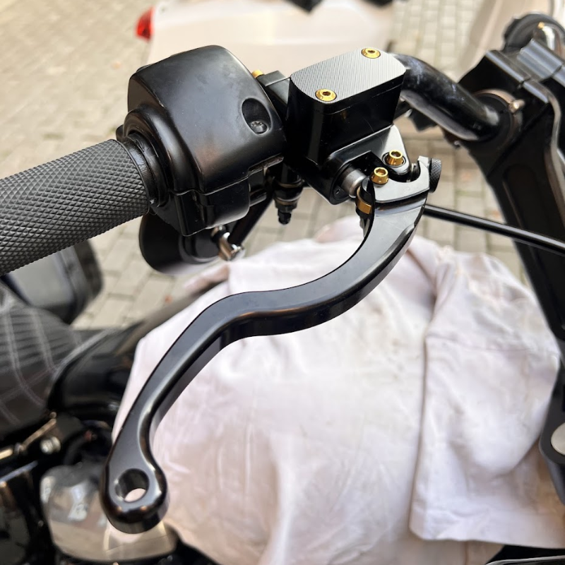 Kit Performance Levier d’Embrayage + Maître-Cylindre Radial RXC – Harley