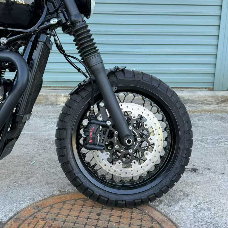 Klasyczny zestaw hamulców radialnych Triumph