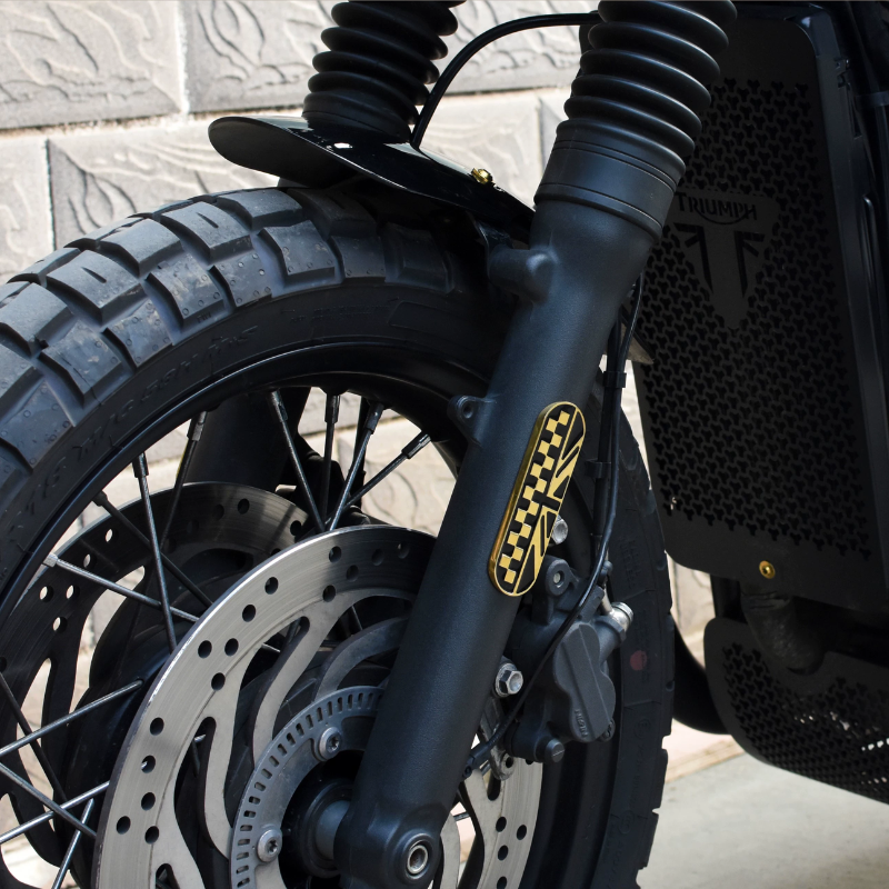 Odblaski na widelcu do Triumph Classic