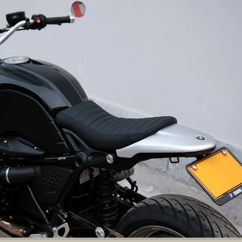 Krótkie siodło + BMW R Nine Saddle Cover