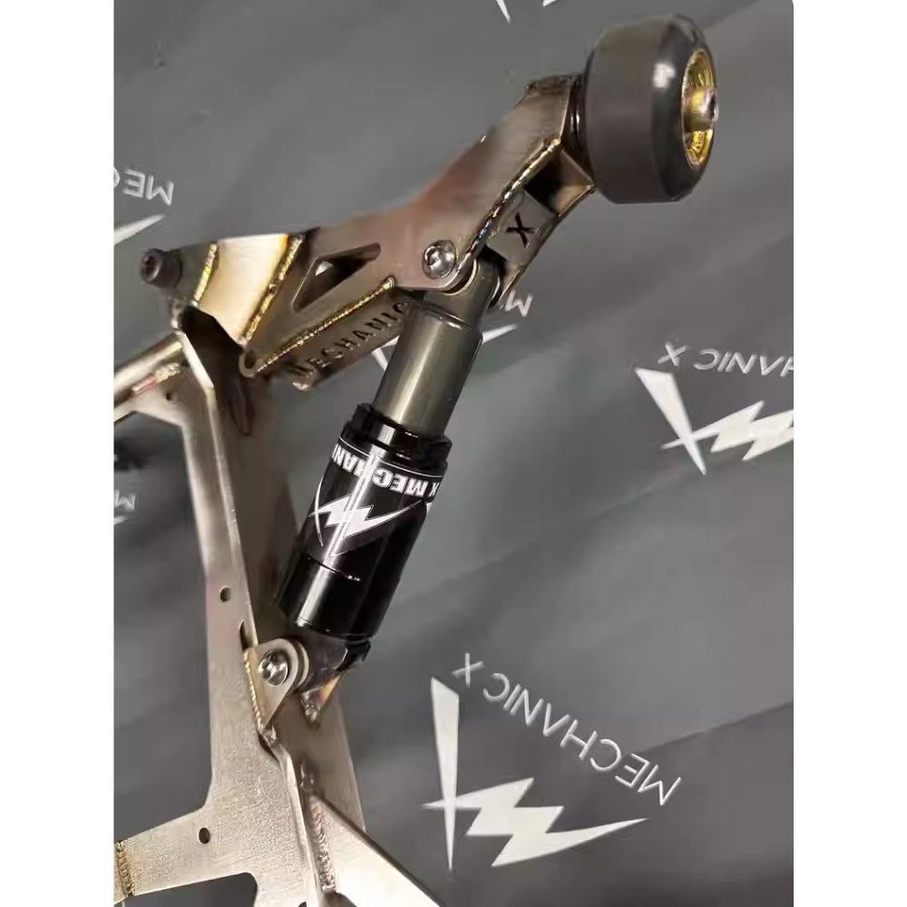 Crashbar MechaX Softail M8 – wzmocniona stal nierdzewna Clubstyle