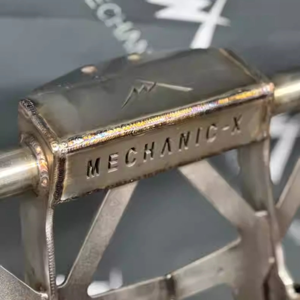 Crashbar MechaX Softail M8 – wzmocniona stal nierdzewna Clubstyle