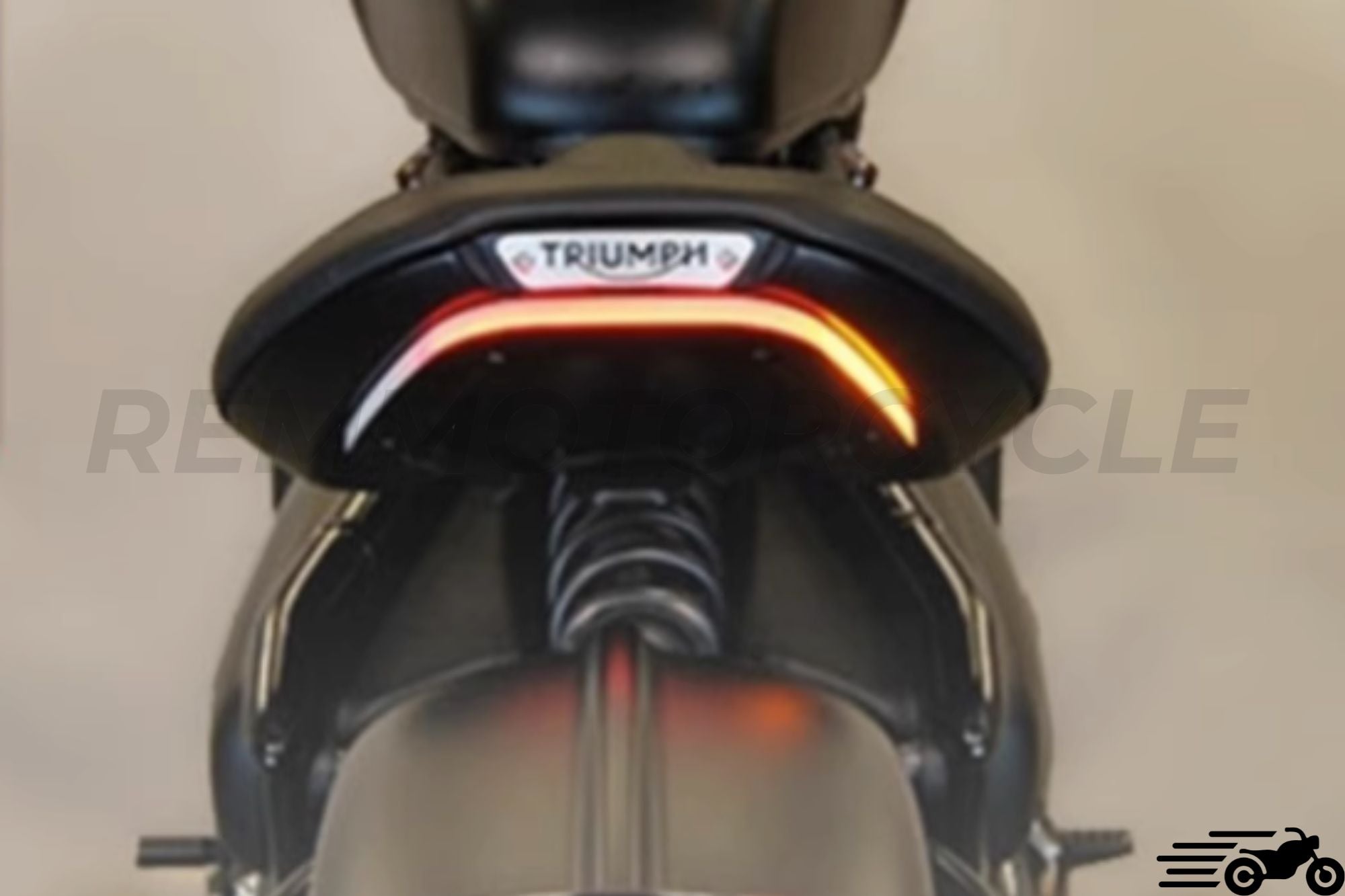 Zintegrowane tylne światło Triumph Bobber
