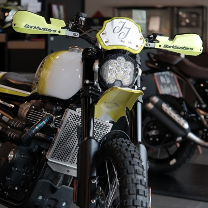 Phare LED Baja 7″ ultra-lumineux pour Triumph Scrambler 1200