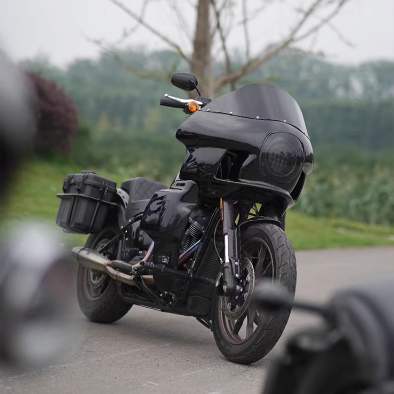 Owiewka FXRT z włókna węglowego Sportster, Softail, Dyna