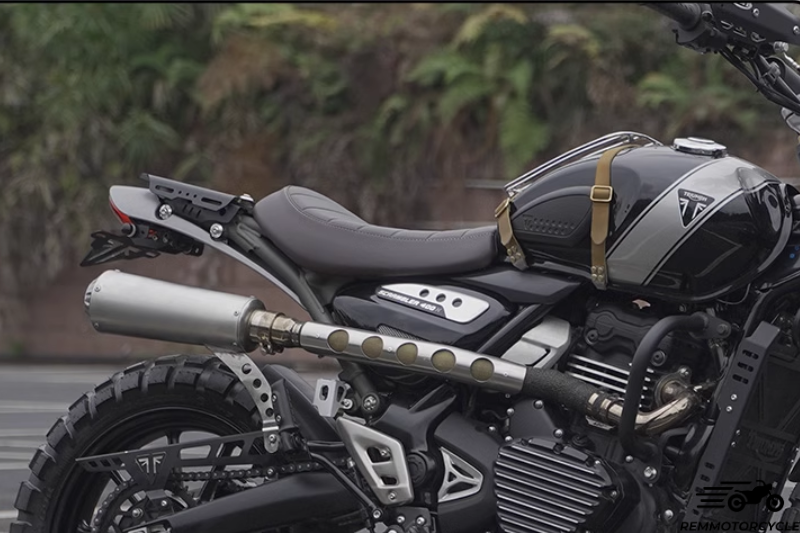 Tylny bagażnik do Triumph Scrambler 400x / prędkość 400