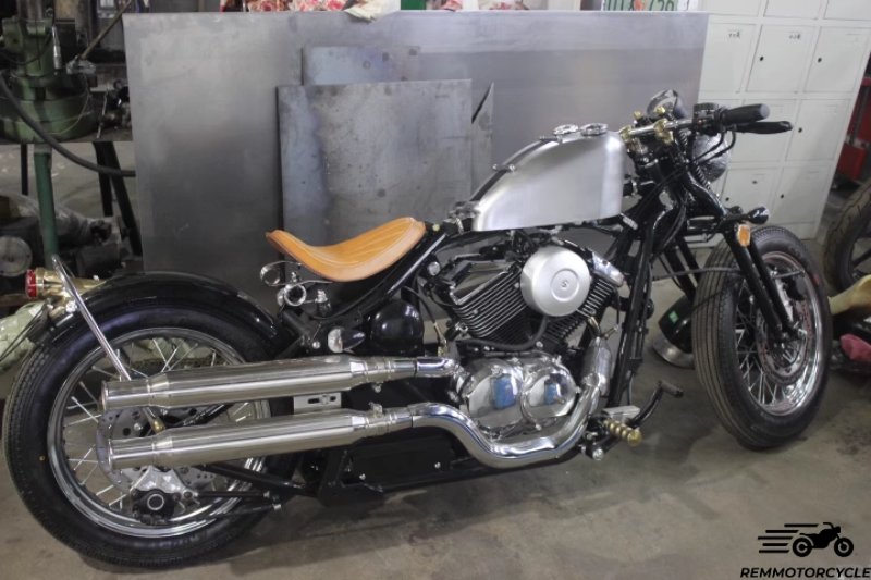 Bobber Tank podwójny