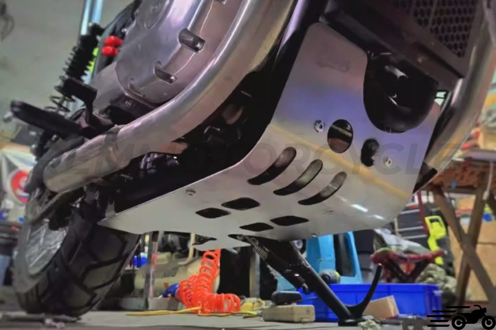 Scrambler Brixton Cromwell 1200 Butbled Shut