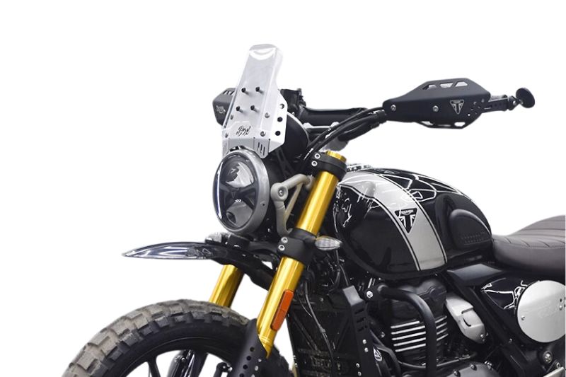 Saute vent adventure Triumph Scrambler 400