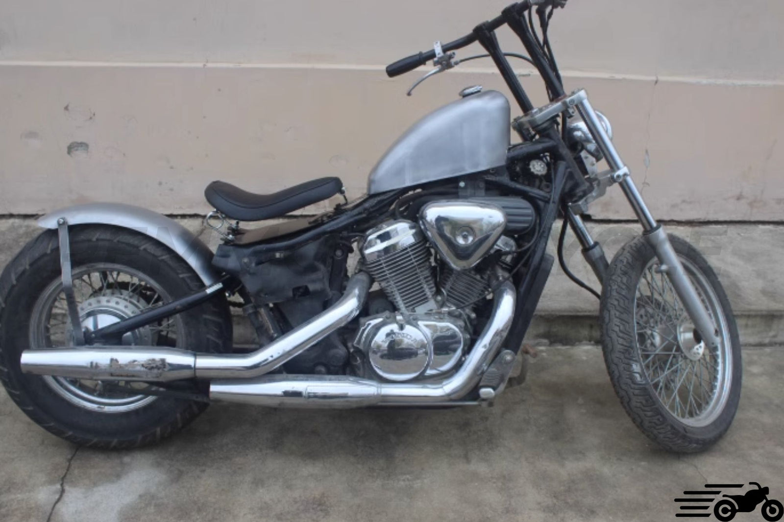 Solo Saddle + Shadow 600 Wsparcie