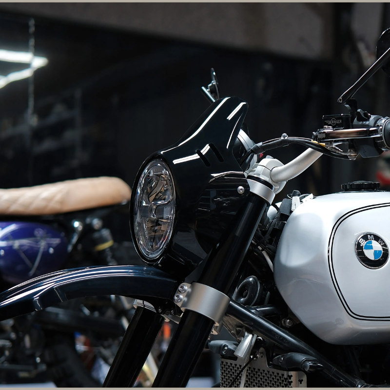 Bec avant GS noir brut