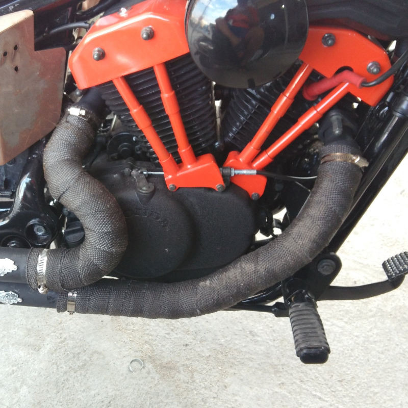 Cache culasse moteur Shadow 600