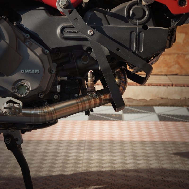 Échappement titane Ducati Desert X