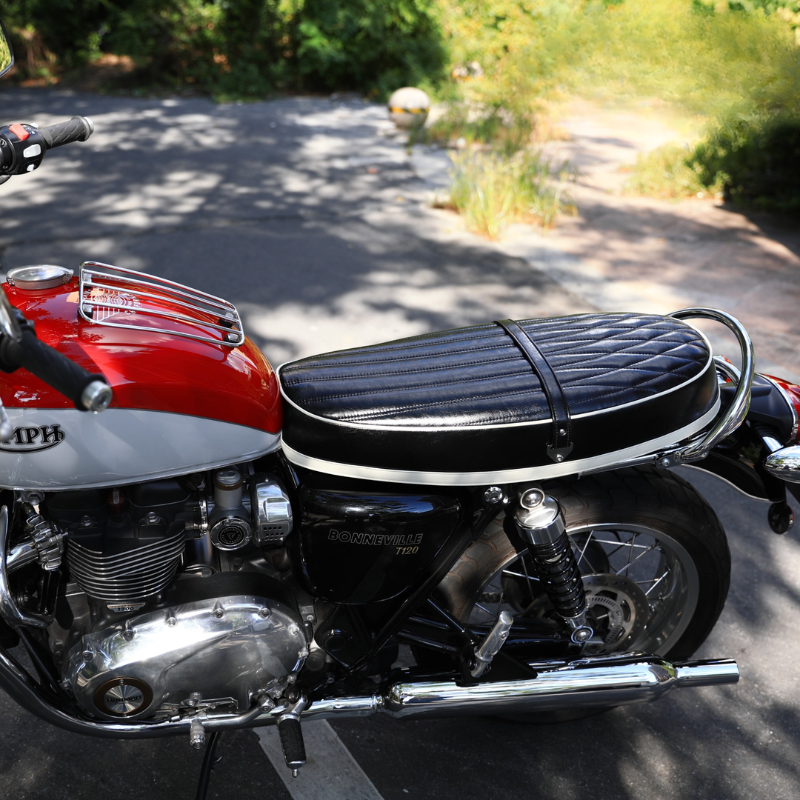 Klasyczne siodełko Bonneville T100/T120