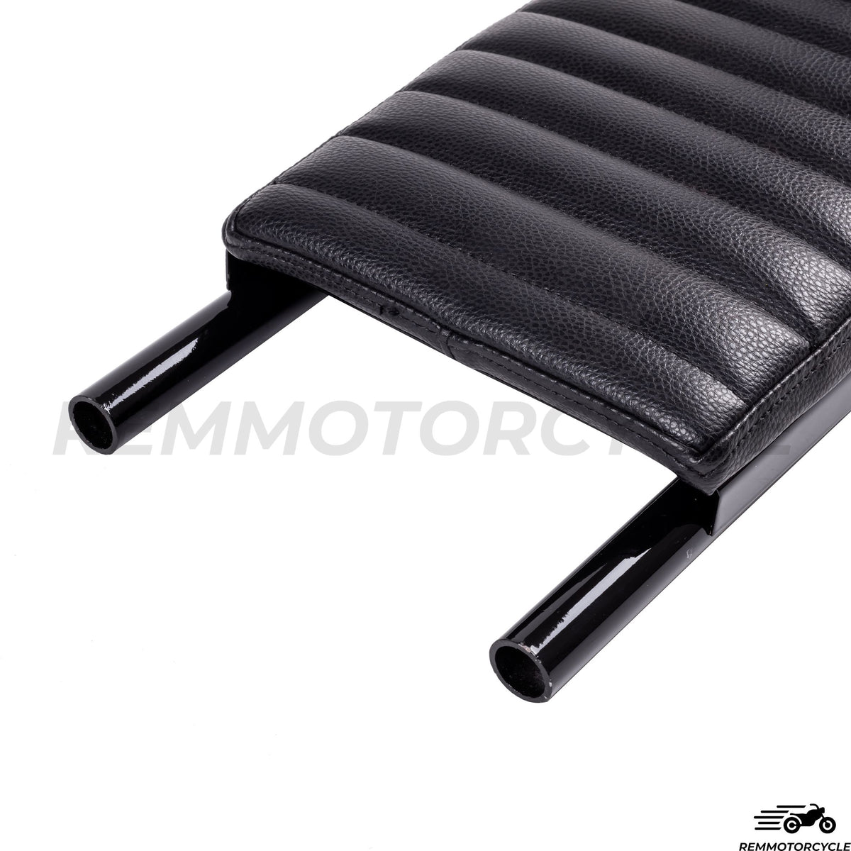 Cafe Racer Cafe in Black Metal z LED pętłą