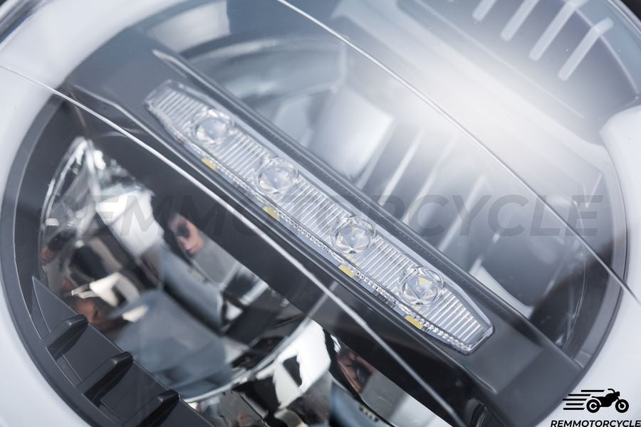 Latarnia Motocyklowa LED - 6,8