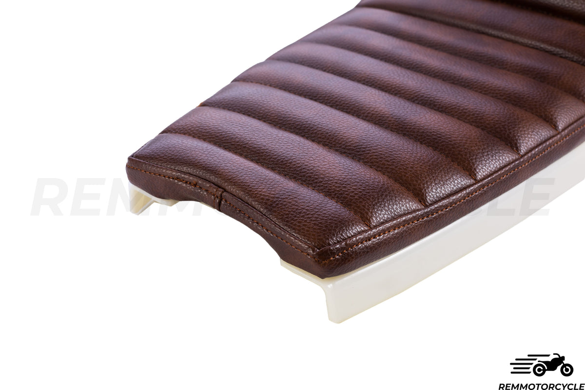 Kawiarnia z brązowym siodłem z brązowym siodłem